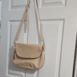 Moda Luxe Cream Crossbody Bag